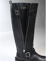 Stivale bIker nero con zip centrale e pelle martellata Via Roma 15