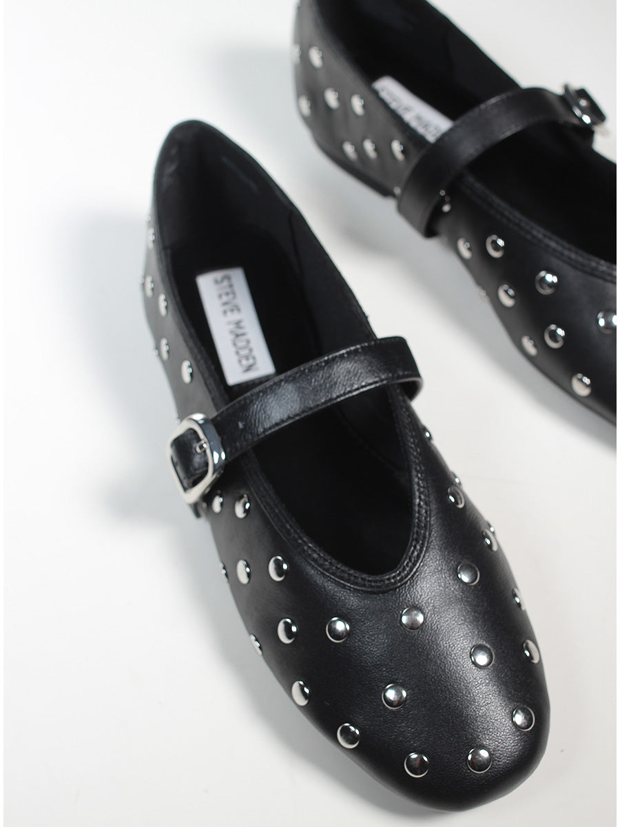 Ballerina in pelle nera con borchie in argento Steve Madden