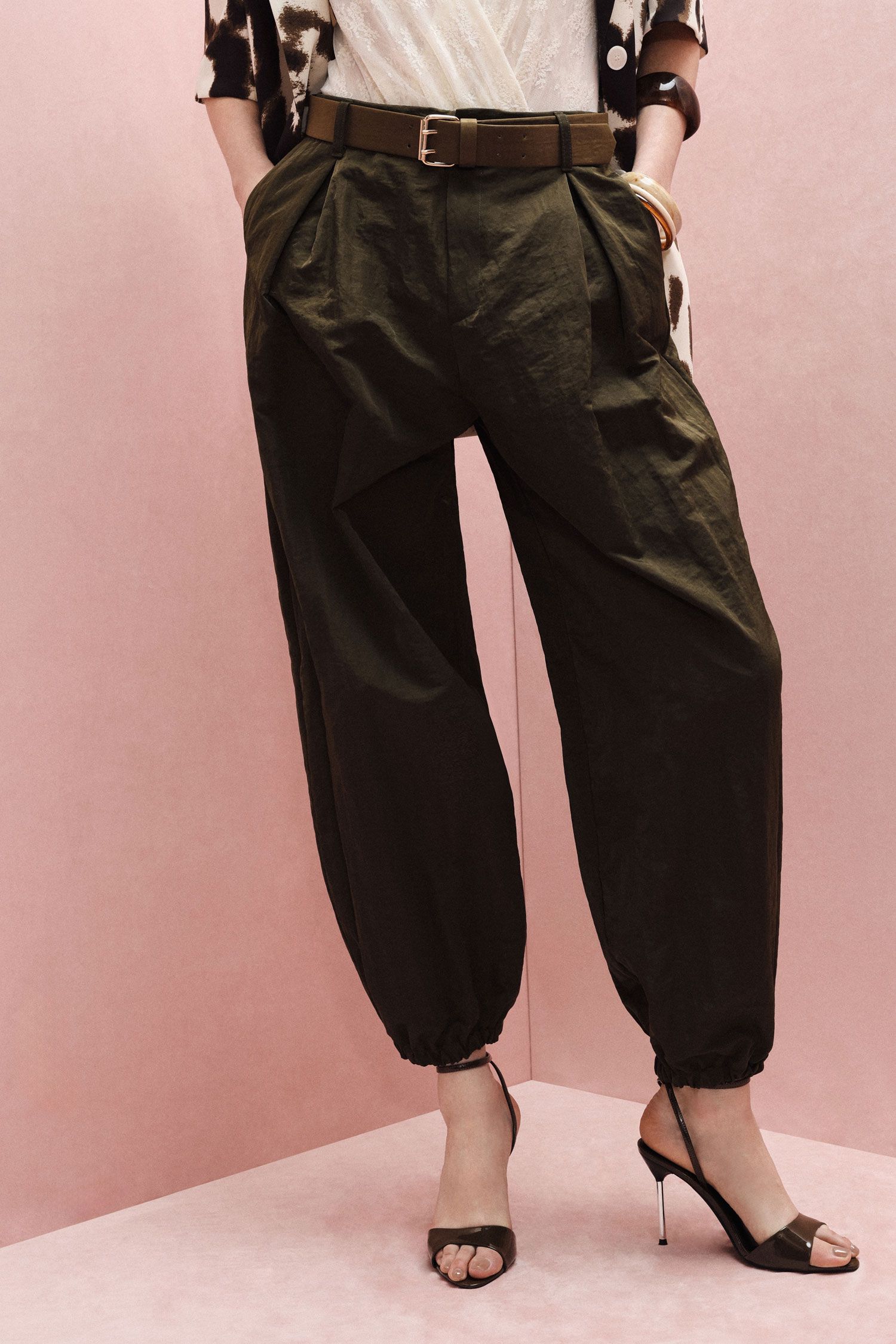 Pantaloni Jogging Imperial a Vita Alta – Verde Militare con Cintura e Fondo Elastico