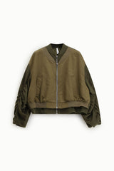 Bomber Corto Imperial – Maniche Arricciate e Chiusura Zip  Descrizione Prodotto