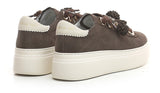 Sneakers Emanuelle Vee in Camoscio Testa di Moro con Nappine e Dettagli Gioiello