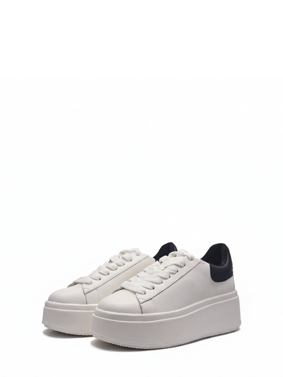 Ash Sneakers Moby Bianca e Nera - Sneaker Platform Pelle | Peccatidistile