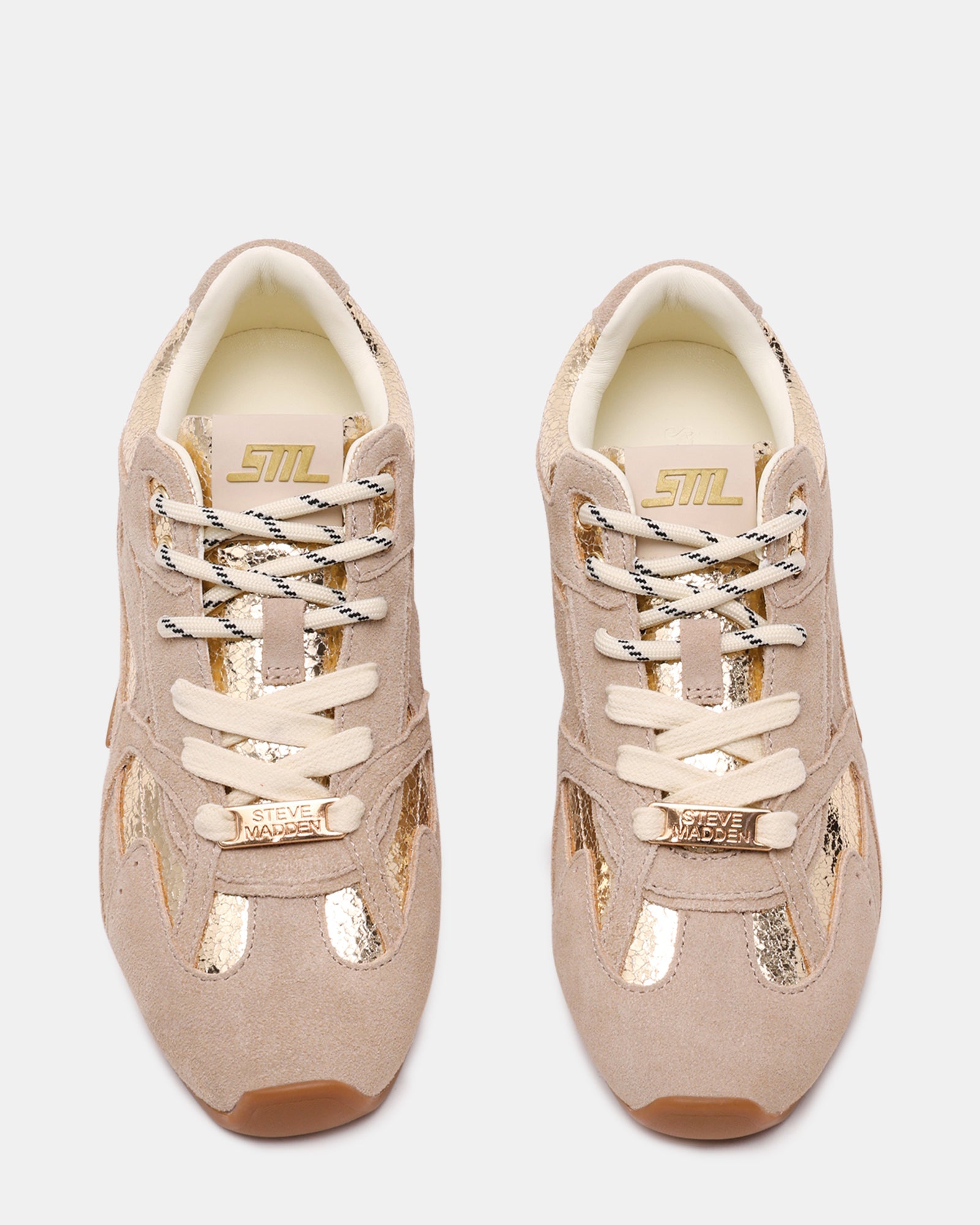 Steve Madden Asiel Sneaker Oro – Scarpa Sportiva con Plateau e Finitura Laminata