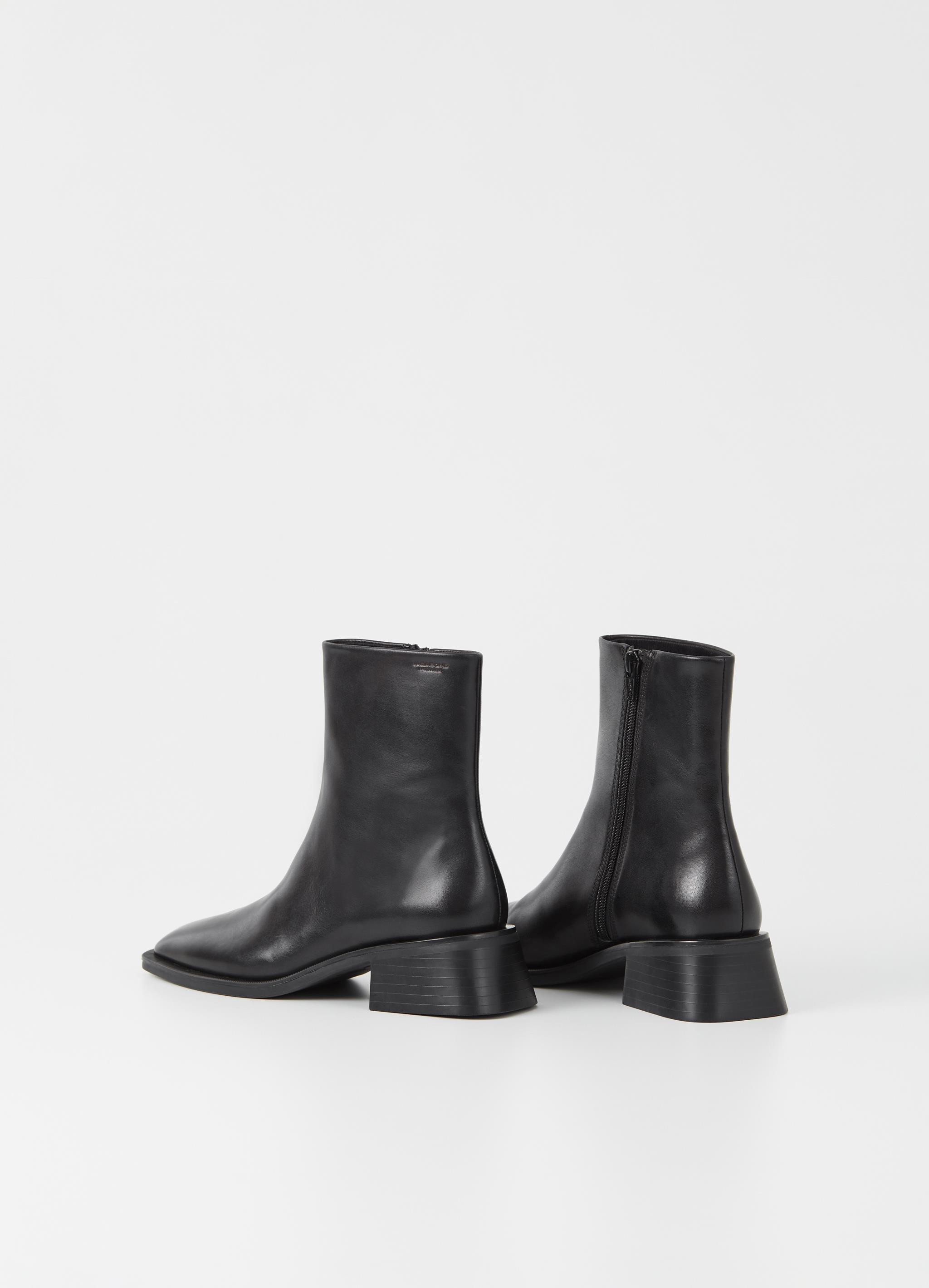 Stivaletti Donna Vagabond Blanca in Pelle Nera – Stivaletti con Punta Squadrata e Tacco 47 mm