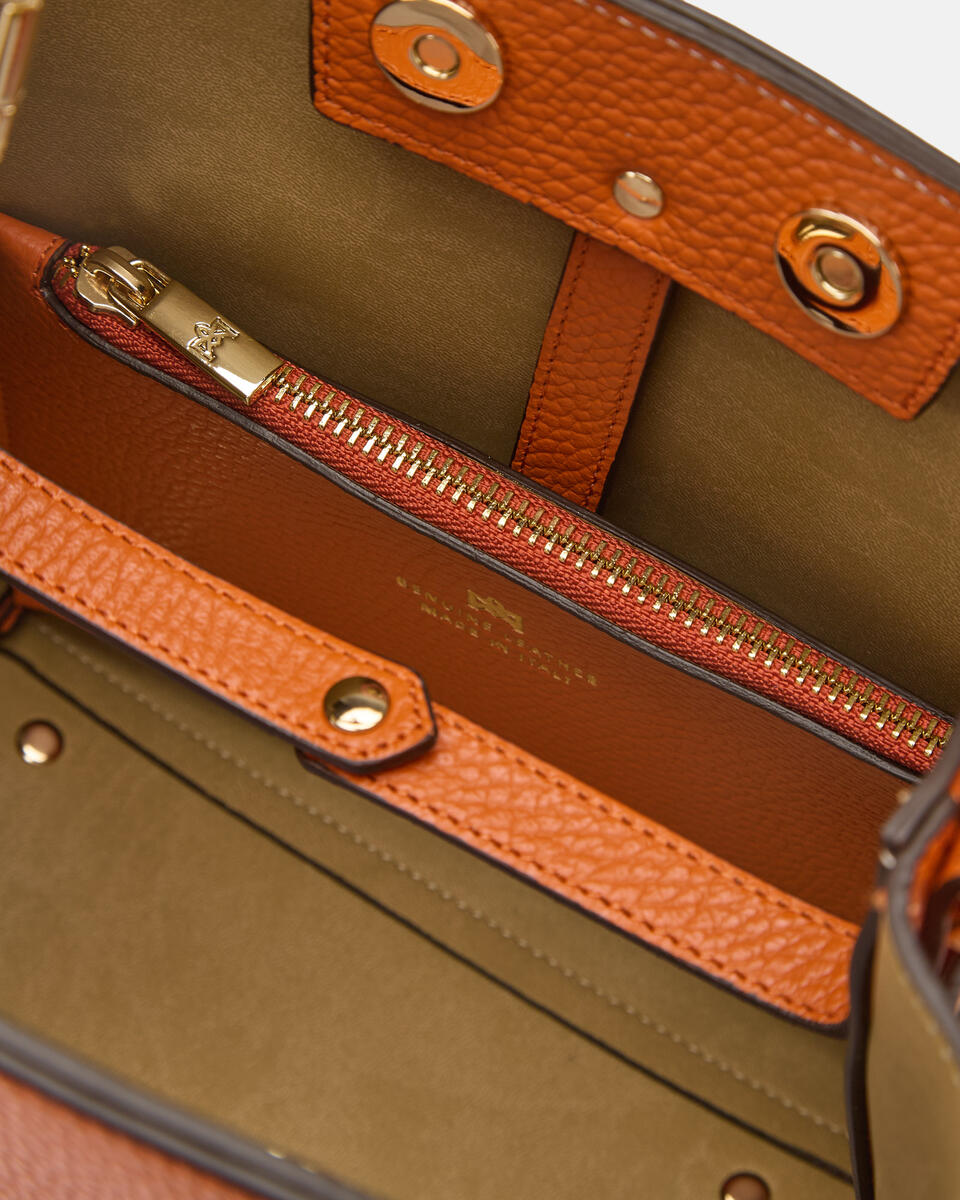 Cuoieria Fiorentina Alice Small Bucket – Secchiello in Pelle arancione Palmellata