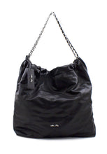 Carica l&#39;immagine nel visualizzatore di Gallery, Sacca vegan Mirror nera Mia Bag