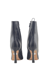 Tronchetto stringato in pelle nera Bianca Di