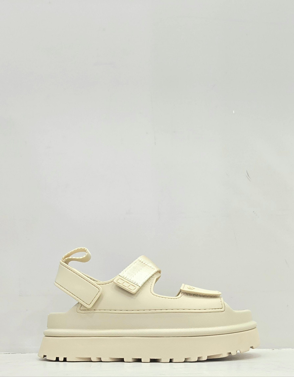 Sandalo GoldenGlow beige Ugg