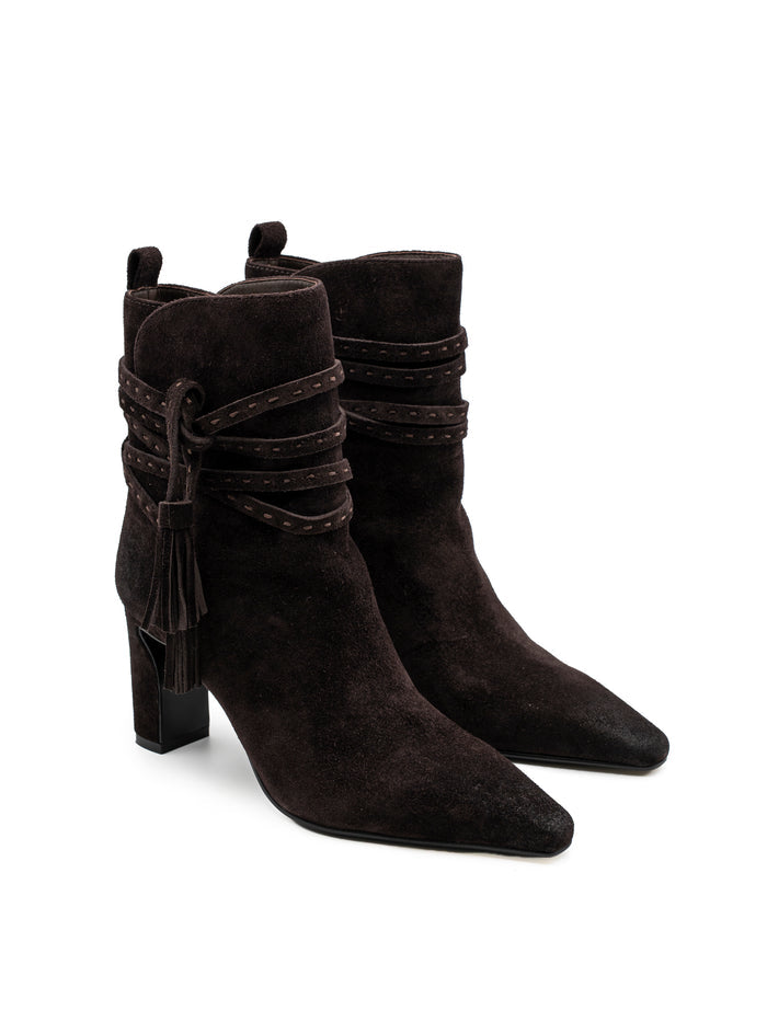 Stivaletti Tronchetti Donna Paloma Barceló Maggie Suede Moka – Tronchetto a Punta in Camoscio con Pennacchi e Tacco Largo 8,5 cm