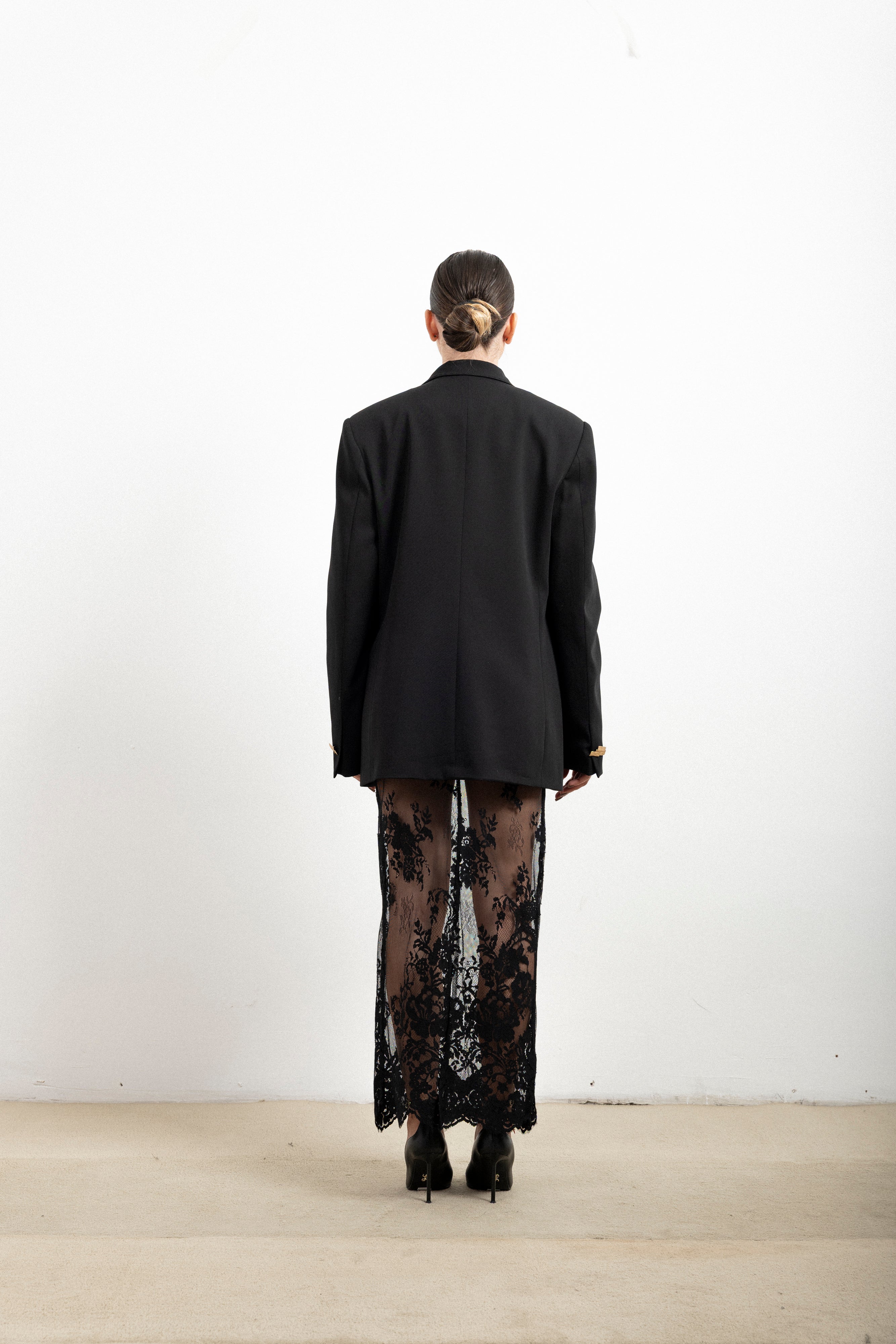 Blazer Donna Silence Limited Sophie in Fresco Lana – Giacca Oversize con Bottoni Oro