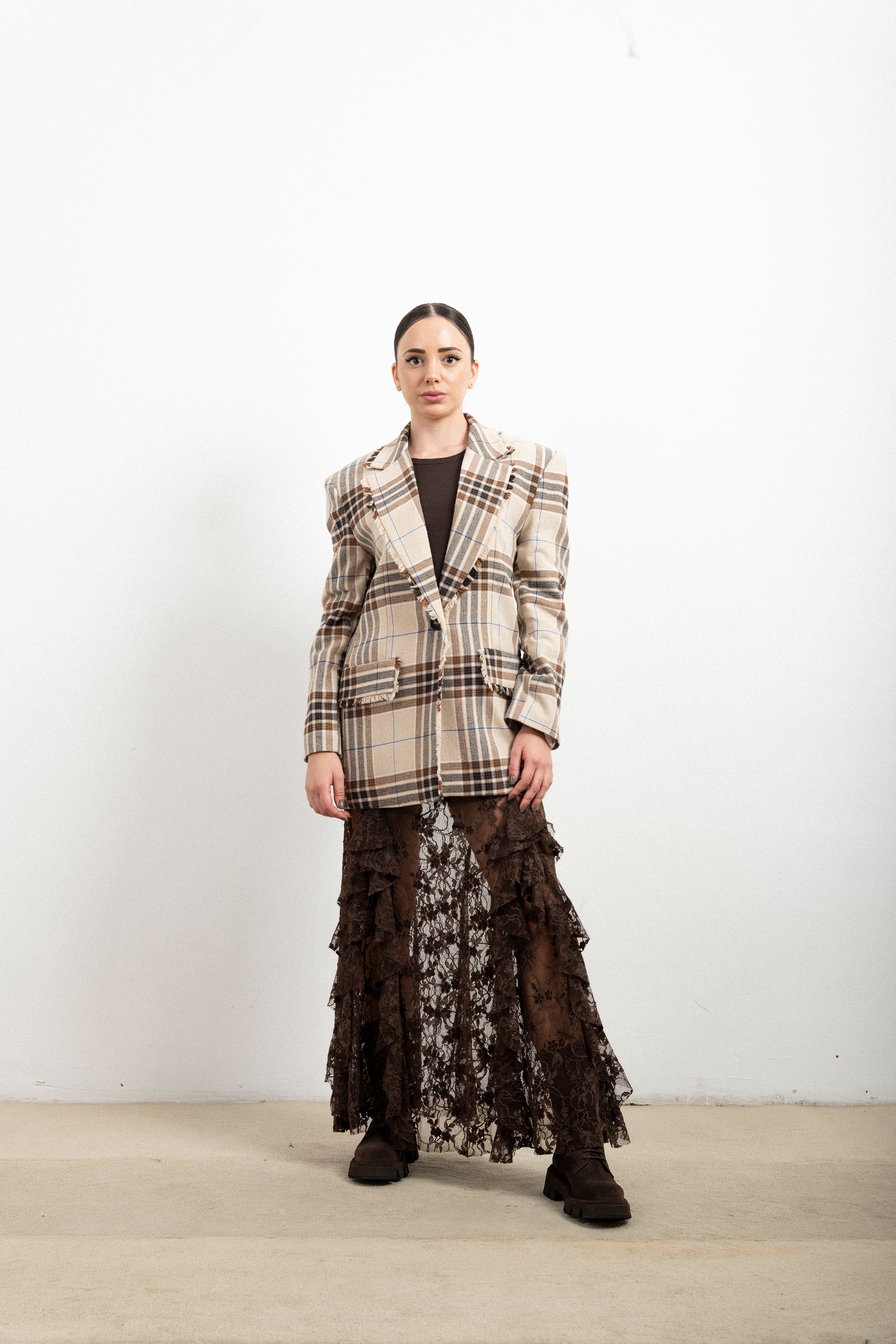 Giacca Donna Haveone Beige JGE R045 – Giacca Check Sfrangiata con Spalline Imbottite