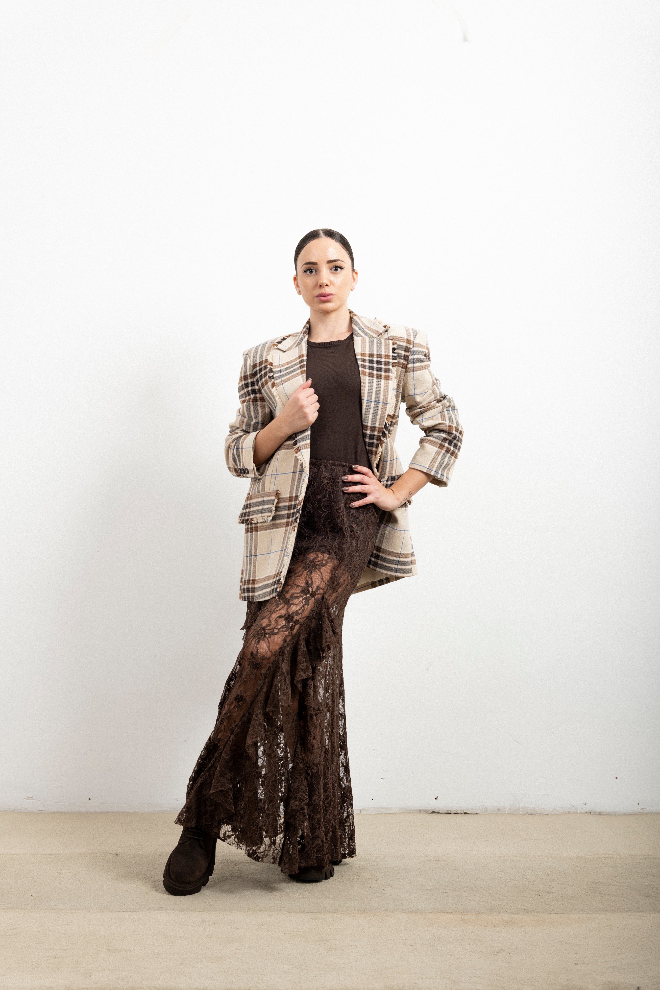Giacca Donna Haveone Beige JGE R045 – Giacca Check Sfrangiata con Spalline Imbottite