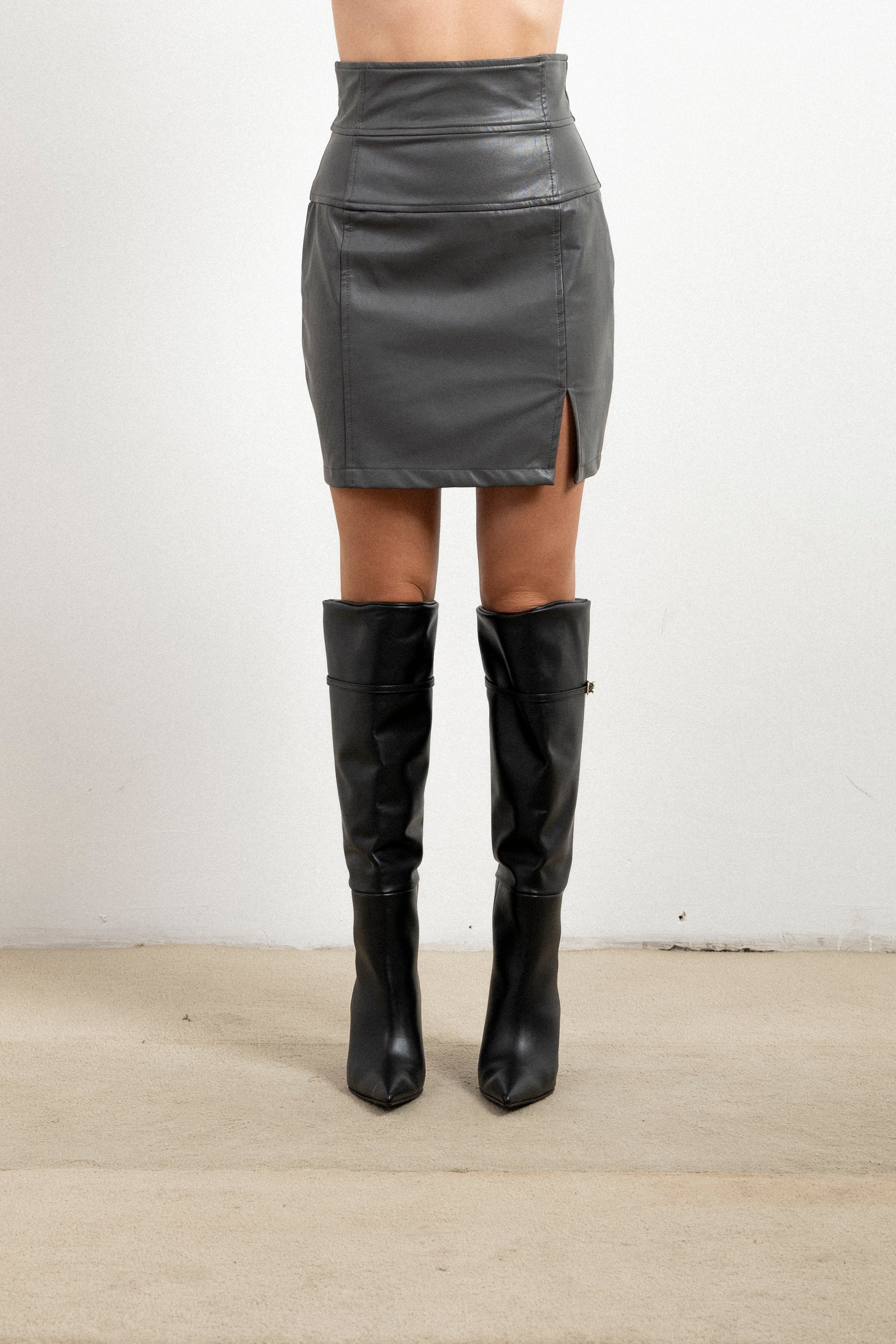 Minigonna Donna Silence Limited Lea SLGO019 in Ecopelle – Skirt Vita Alta con Spacco Frontale