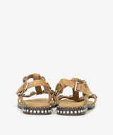 Sandalo Flat Ash Podium in Camoscio Beige Moka Mou e Borchie Argento