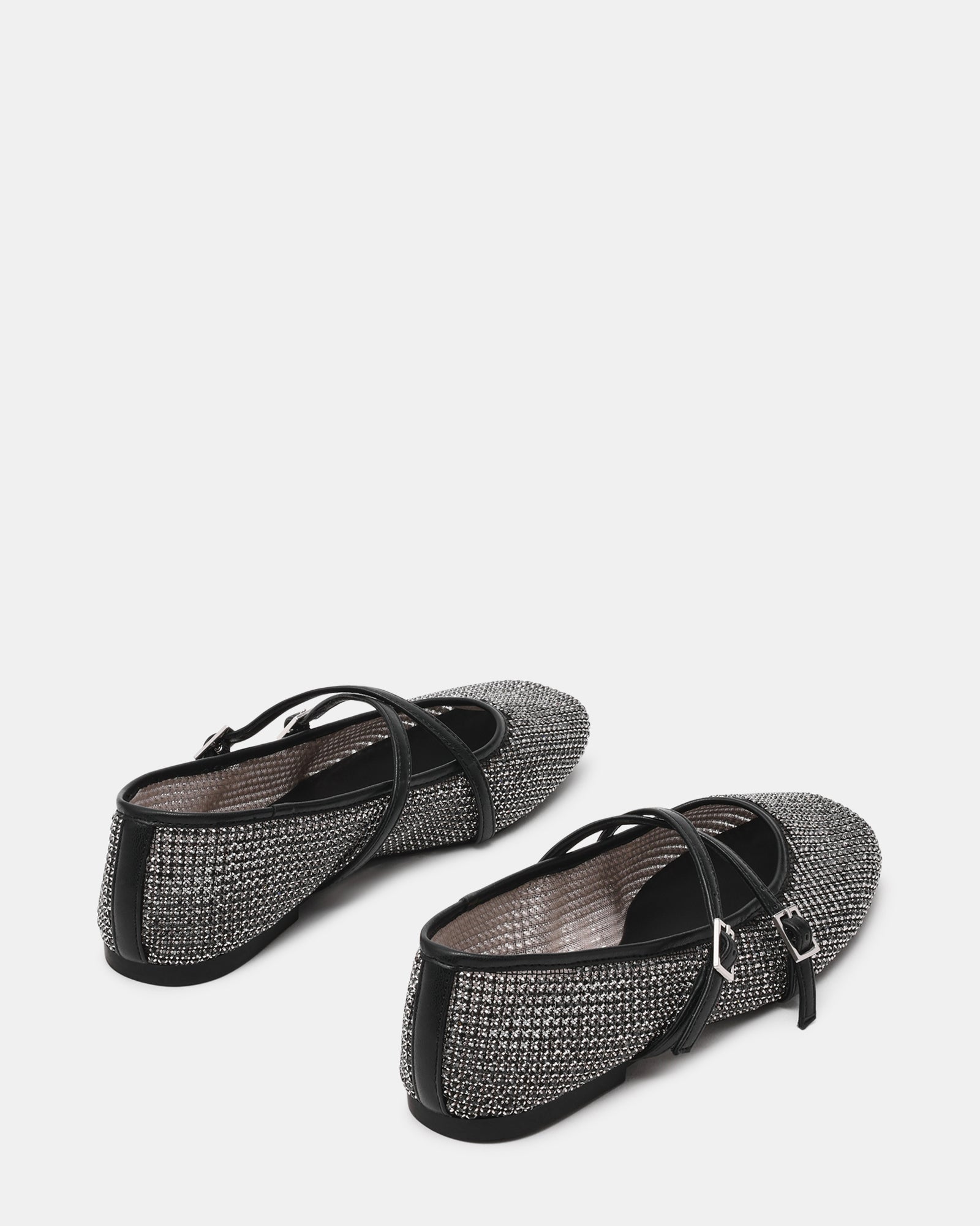 Ballerina Steve Madden Watchlist Nero – Minimalismo Chic e Comfort Quotidiano