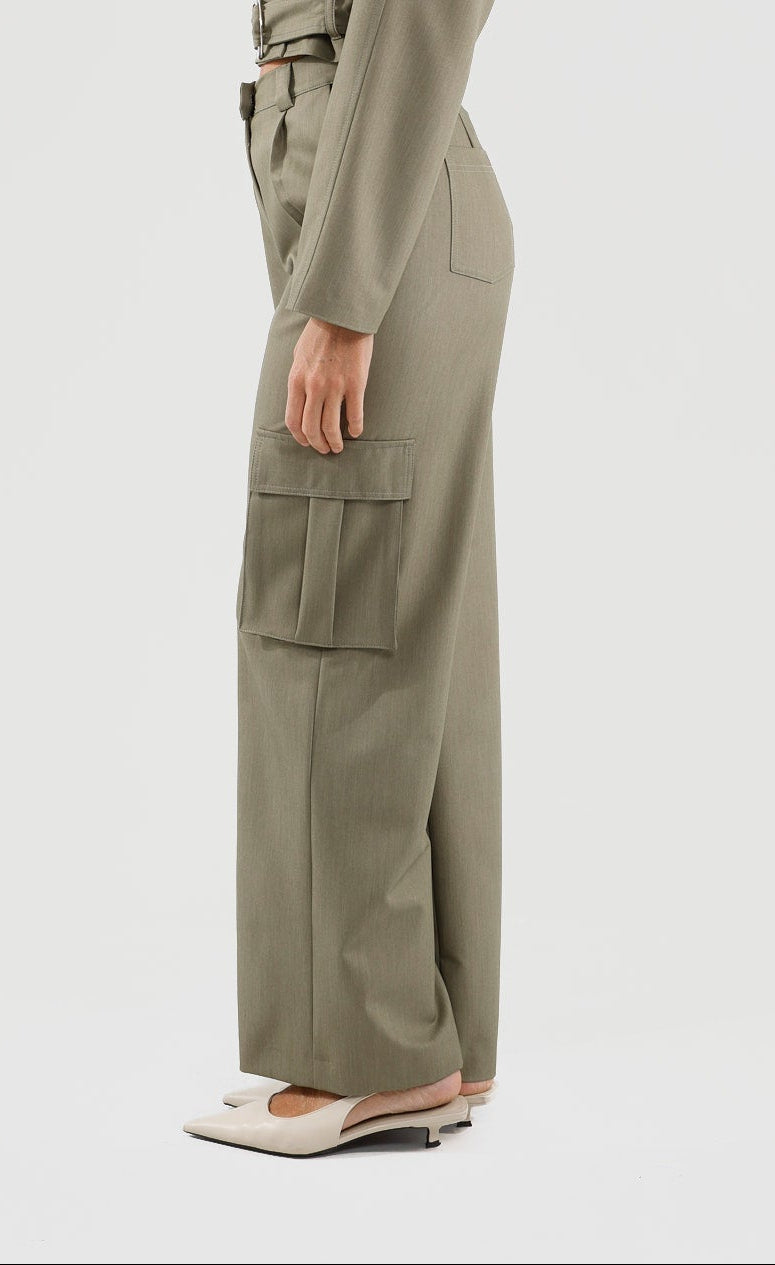 Pantaloni Cargo Haveone Straight Leg – Pantalone con Tasconi e Vita Alta SS26