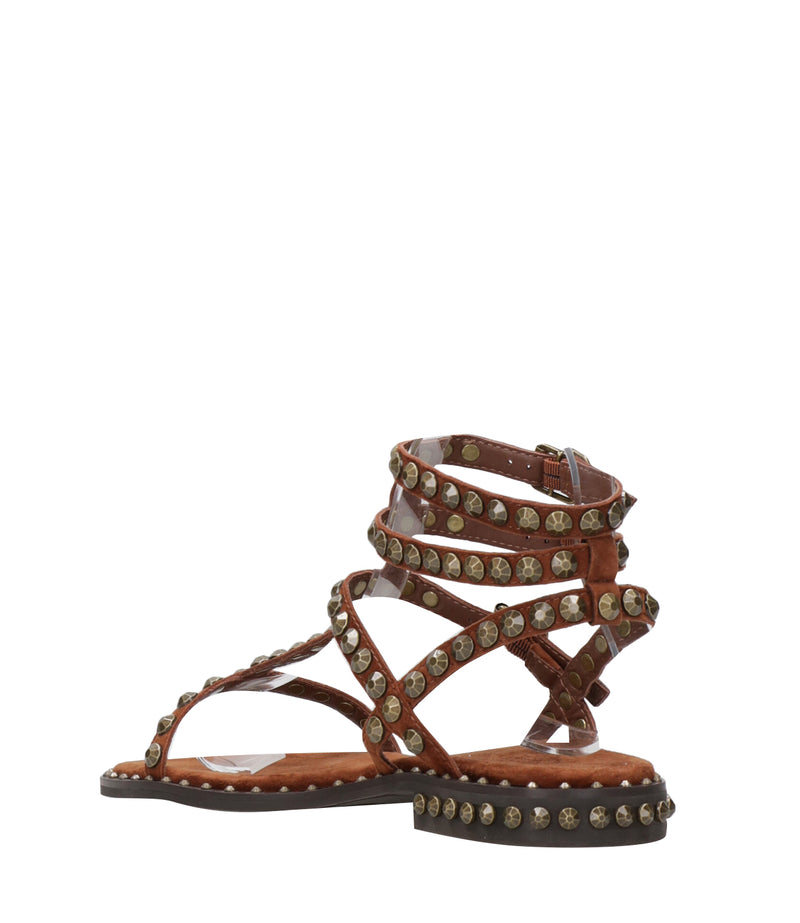 Sandalo Flat Ash Play in Camoscio Terracotta Ruggine con Borchie Ottone
