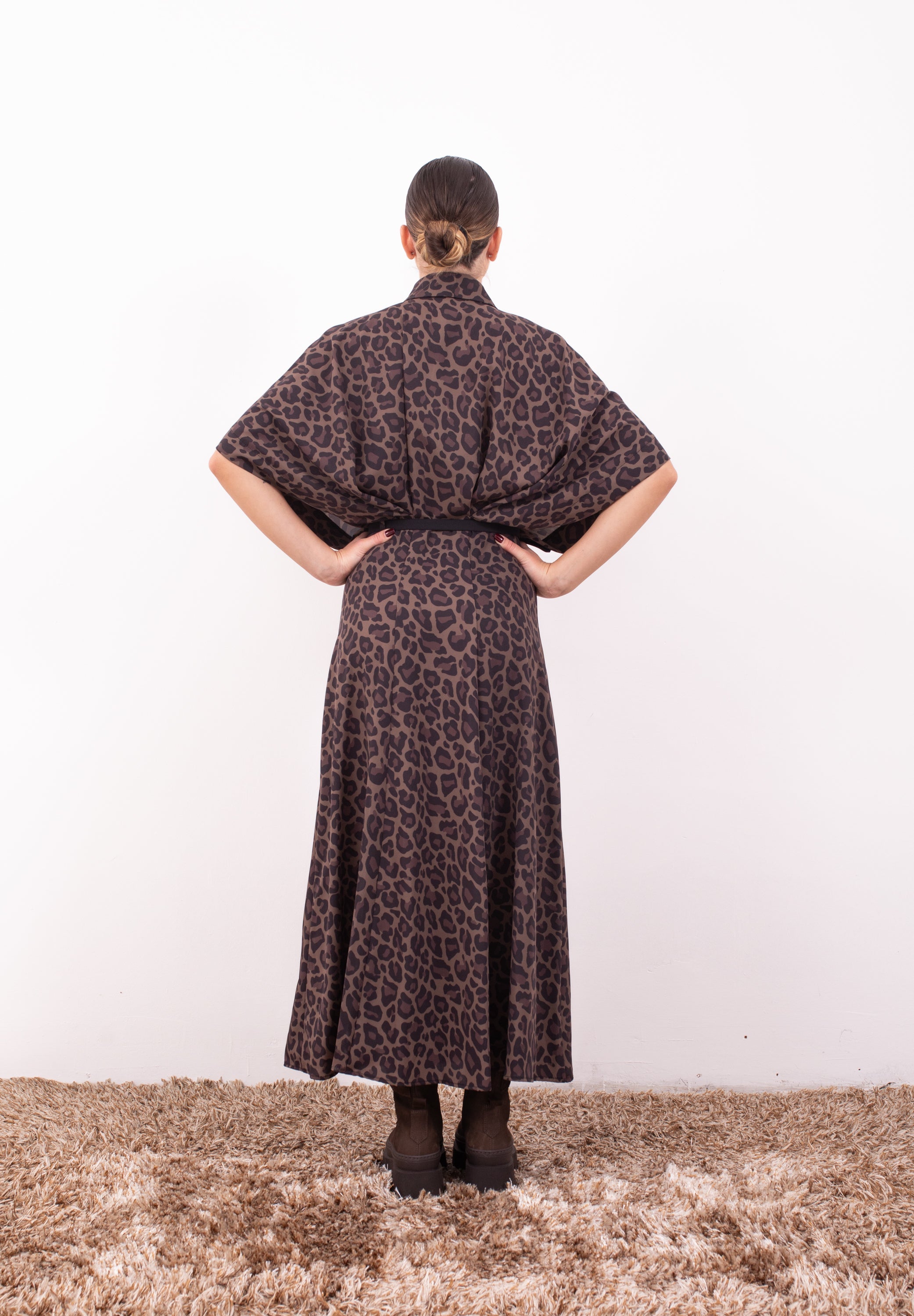 Vestito Animalier con Cintura – Imperial | Abito Midi Leopardo