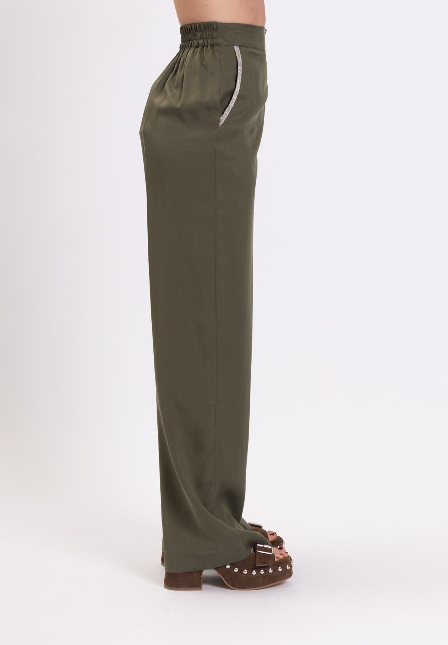 Pantalone ampio Tirynn verde con dettaglio argentato Kocca