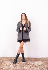 Giacca Blazer monopetto grigio con spilla strass Motel