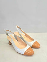 Slingback con tacco beige e punta nera Bianca Di