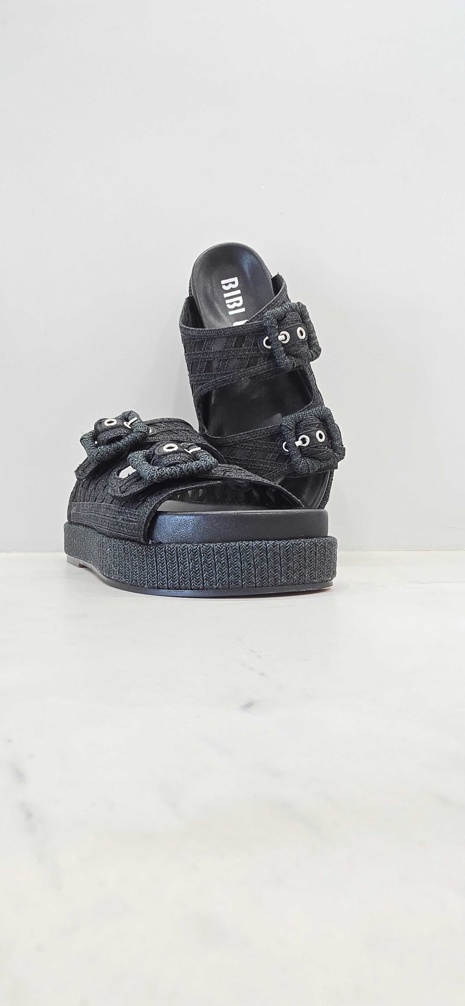 Ciabatta Dalila, doppia fascia in macrame nero BIbi Lou