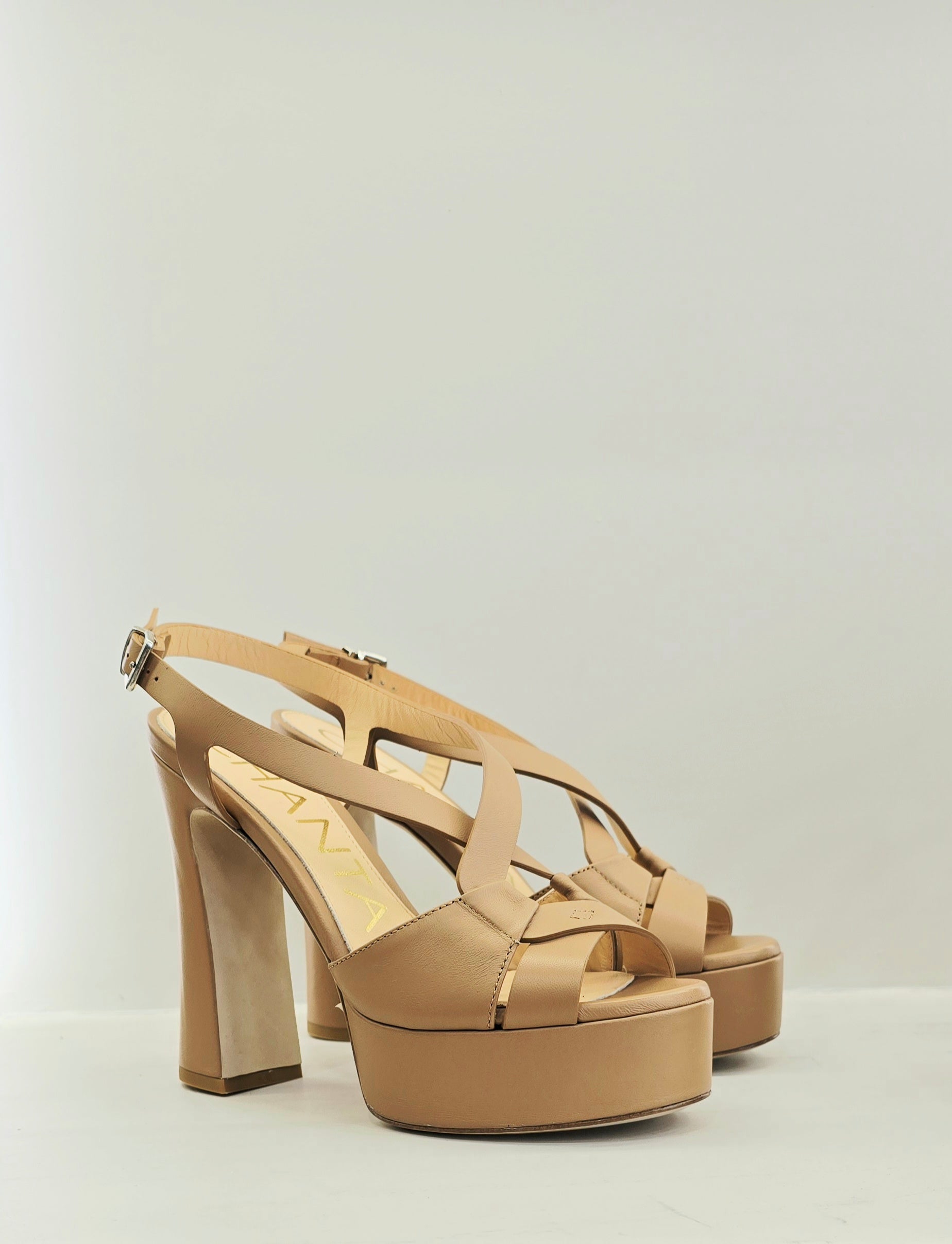 Sandali Chantal in Pelle Nude con Tacco Alto – Sandalo Sabot con Fascia e Plateau