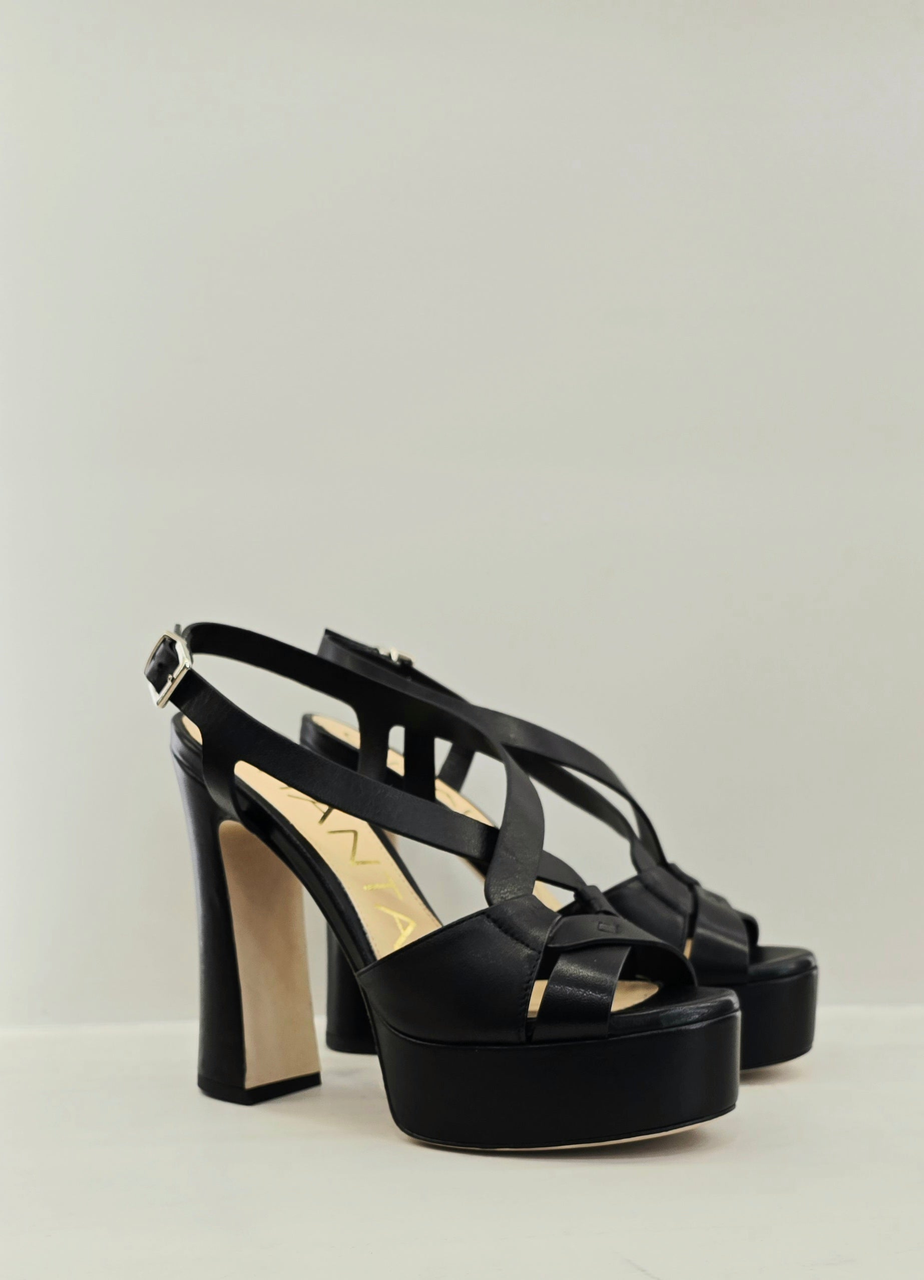 Sandali Chantal in Pelle Nera con Tacco Alto – Sandalo Sabot con Fascia Incrociata e Plateau