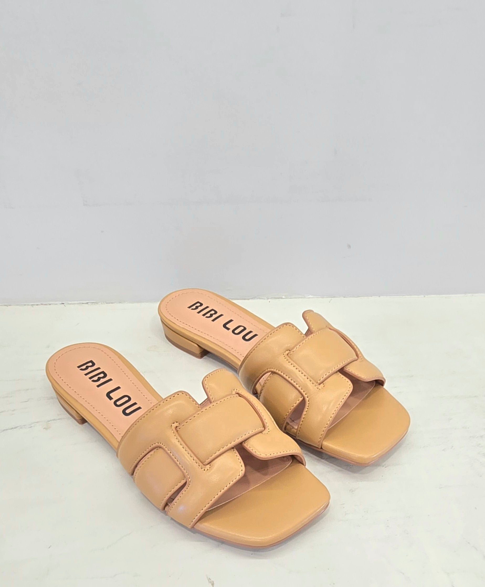 Ciabatta flat cuoio fascia intrecciata Bibi Lou