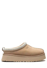 Ciabatta UGG® Tazz Sand – Platform 4,4 cm in Camoscio