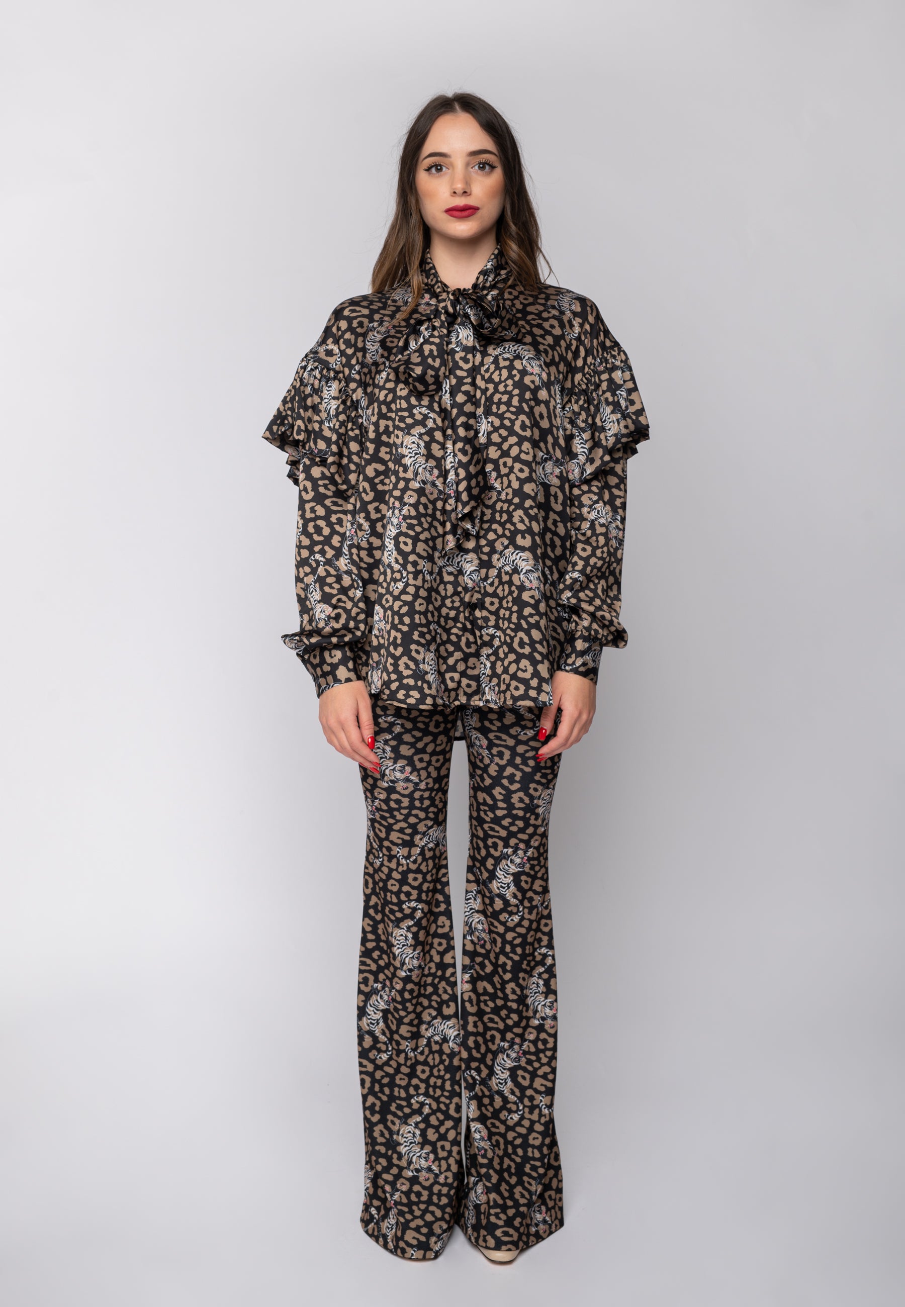 Blusa con volant in stampa Gaelle Paris
