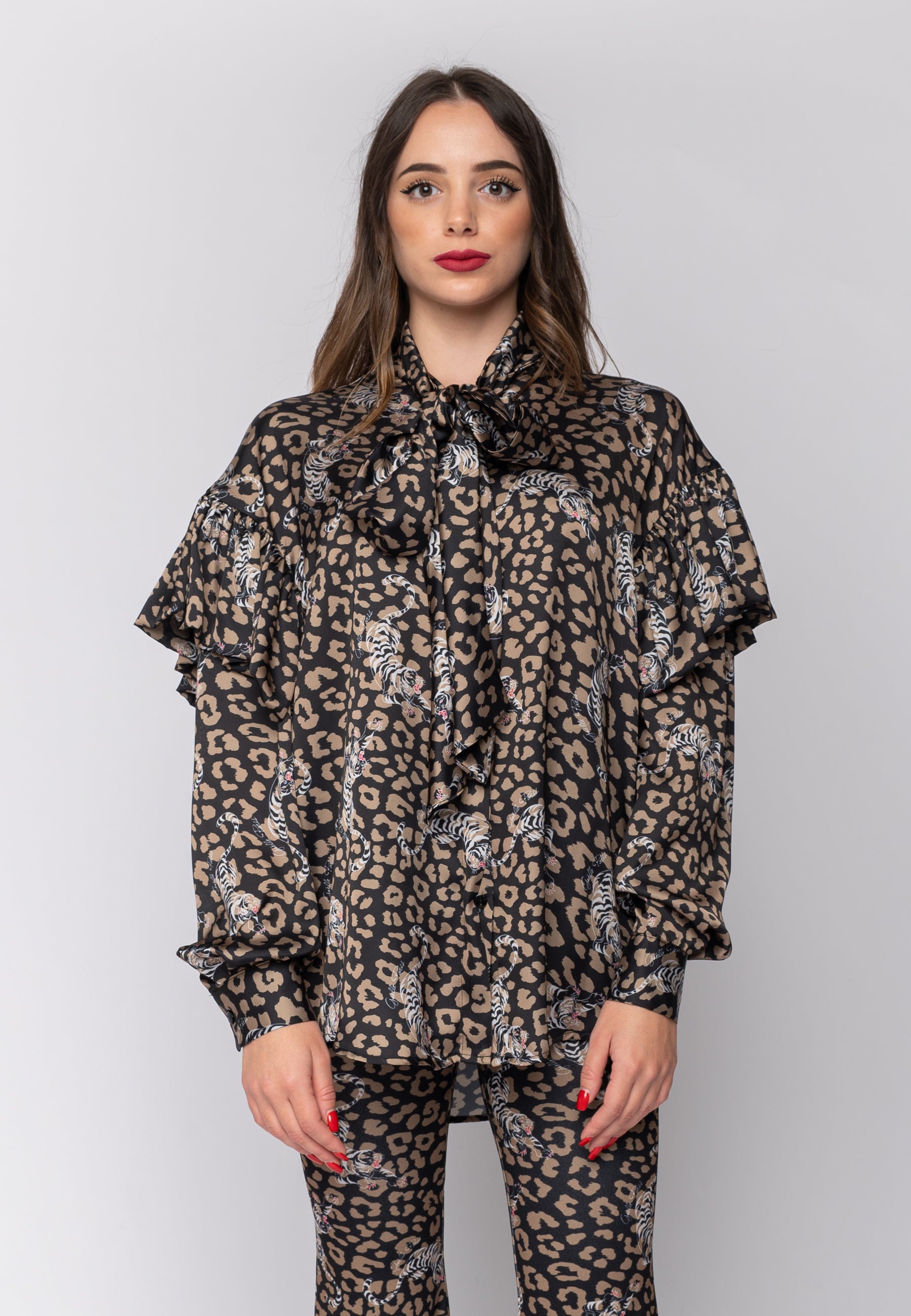 Blusa con volant in stampa Gaelle Paris