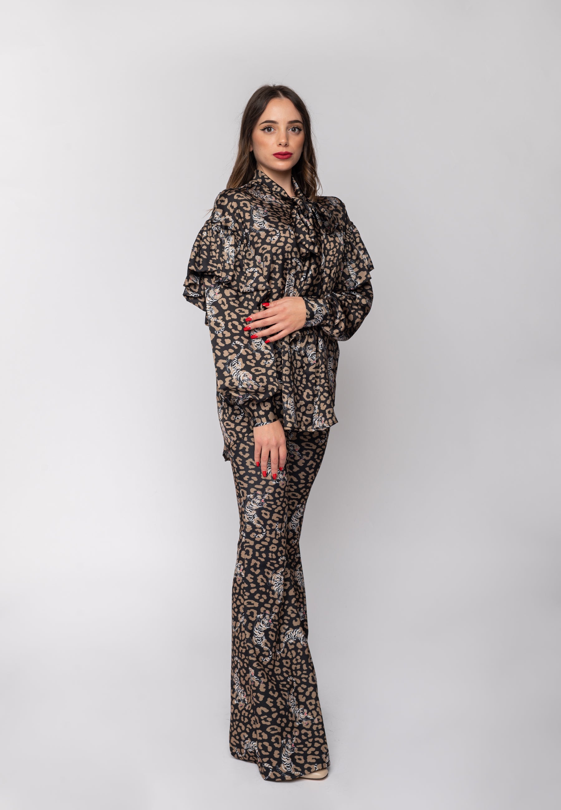 Blusa con volant in stampa Gaelle Paris