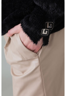 Pullover nero con collo alto Gaelle Paris
