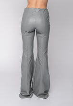 Carica l&#39;immagine nel visualizzatore di Gallery, Pantalone Flared Tati grigio Aniye By