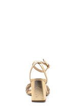 Carica l&#39;immagine nel visualizzatore di Gallery, Sandalo oro rosa Lidia con strass Steve Madden