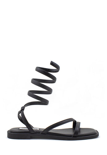 Sandalo nero Azaria con spirale Steve Madden
