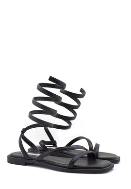 Sandalo nero Azaria con spirale Steve Madden