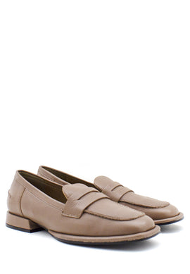 Mocassino taupe punta quadrata Emanuelle Vee