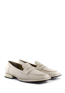 aaaaaMocassino punta quadrata off white Emanuelle Vee