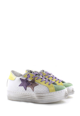 Sneaker con platform bianca e pastello 2STAR