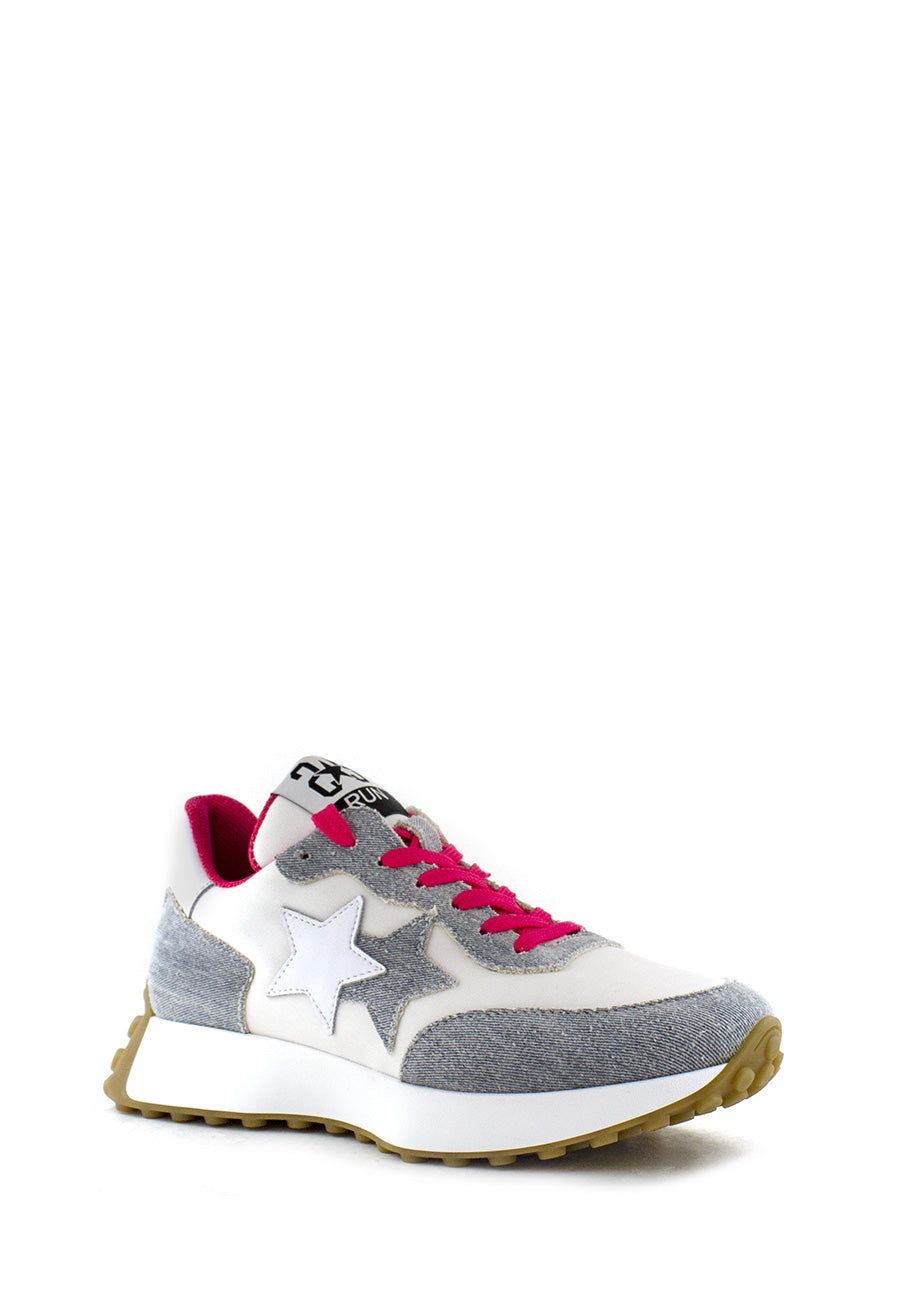 Sneaker m-run bianca e jeans 2STAR