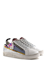 Carica l&#39;immagine nel visualizzatore di Gallery, Sneaker Olivia bianca con ricami Emanuelle Vee