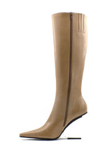 Carica l&#39;immagine nel visualizzatore di Gallery, Stivale Compass beige Jeffrey Campbell