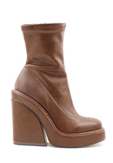 Tronchetto cognac All Out con tacco largo Steve Madden