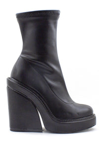 aaaaaTronchetto nero All Out con tacco largo Steve Madden