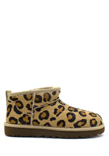 Carica l&#39;immagine nel visualizzatore di Gallery, Tronchetto Ultra Mini Spotty Natural UGG
